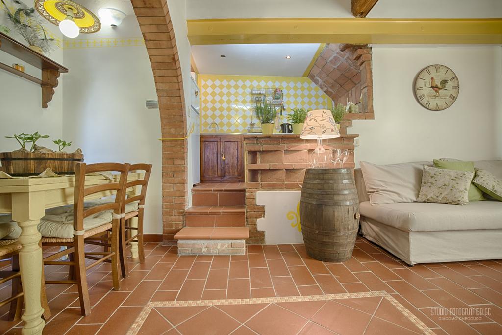 Tognazzi Casa Vacanze - Casa Il Giglio Certaldo Exterior photo